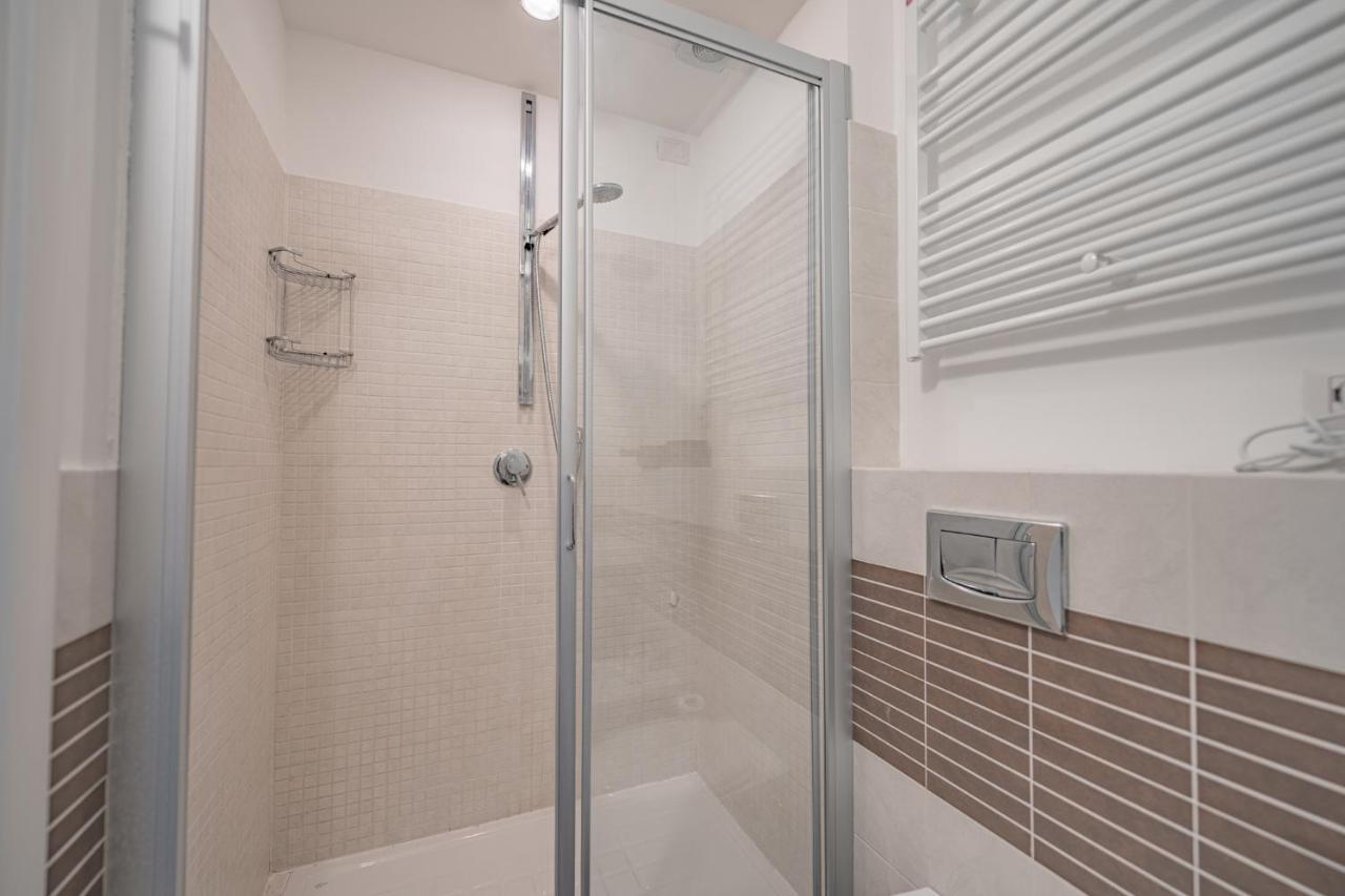 Appartamento Incantevole Con Piscina ヴァッレクロージア エクステリア 写真