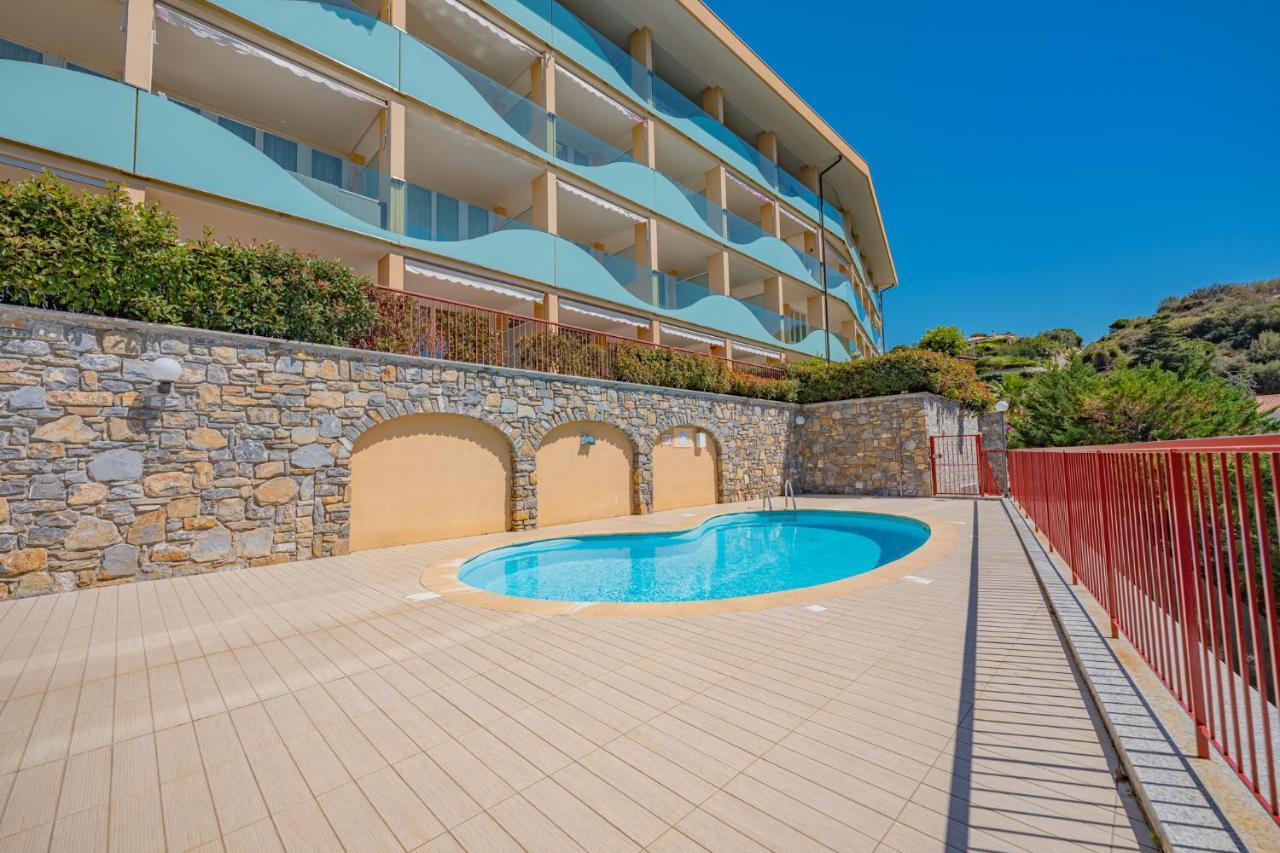 Appartamento Incantevole Con Piscina ヴァッレクロージア エクステリア 写真